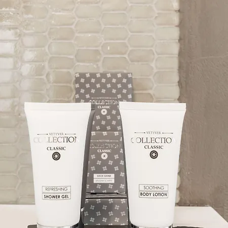 A World Aparts - Barberini Boutique 3* 로마