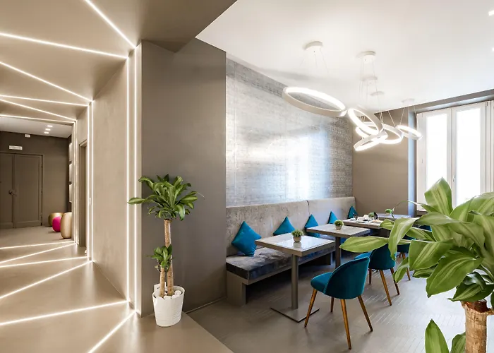 A World Aparts - Barberini Boutique 3*